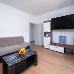Cozy In With Wifi *