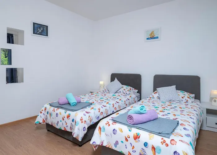 Lovely In 아파트 라벡